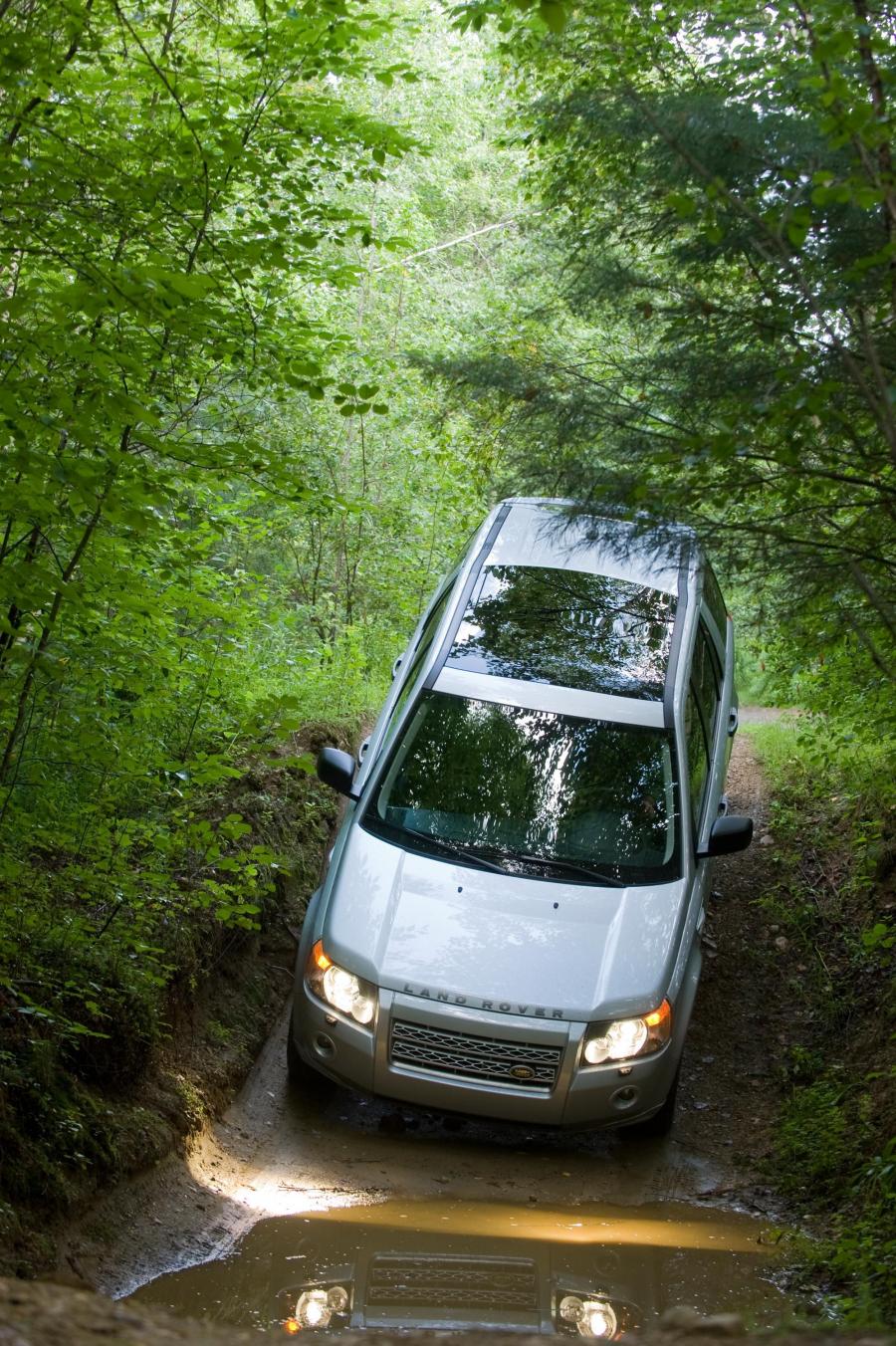  Land Rover LR2 HSE 2009 года  (фото 33 из 54)